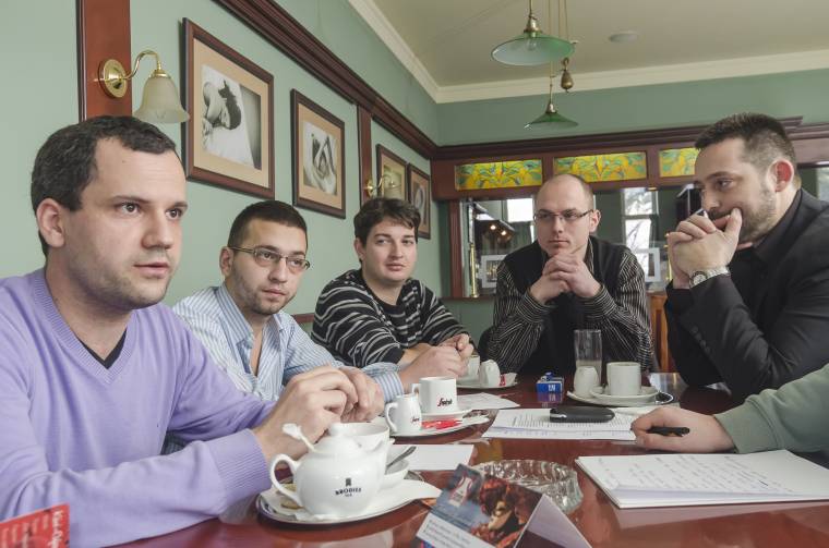 Struccpolitika helyett felelősségvállalás